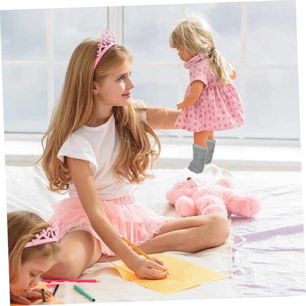Set mit 6 Paar bunten Mini-Socken für Puppen, elegante und bequeme Accessoires