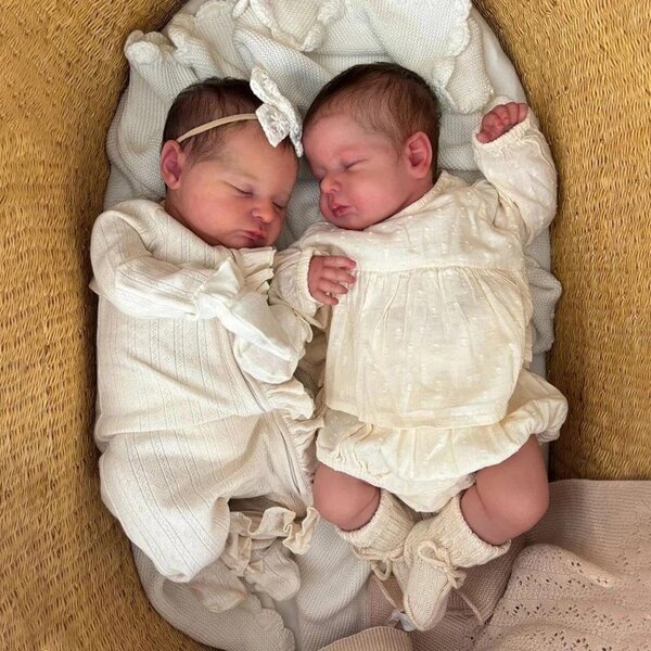 50 cm große realistische Anano-Silikon-Rebornpuppe mit Zubehör im Lieferumfang enthalten
