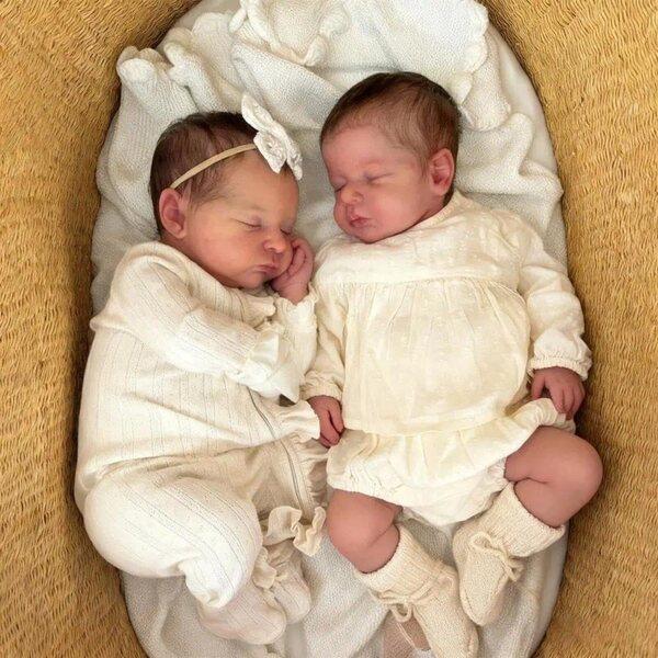 50 cm große realistische Anano-Silikon-Rebornpuppe mit Zubehör im Lieferumfang enthalten