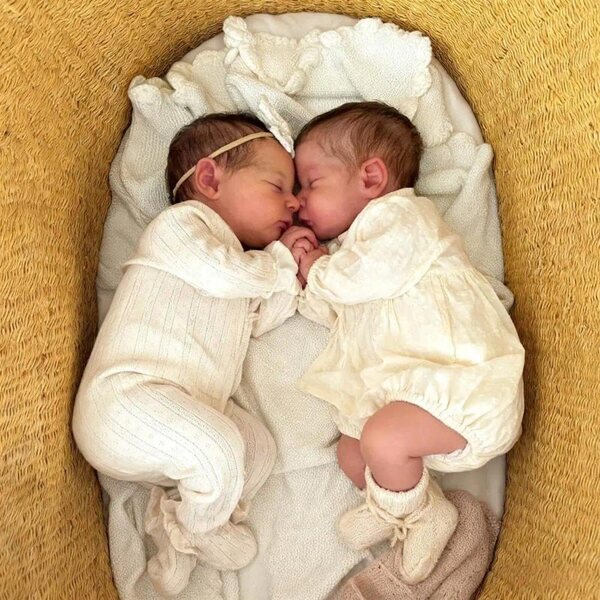 50 cm große realistische Anano-Silikon-Rebornpuppe mit Zubehör im Lieferumfang enthalten