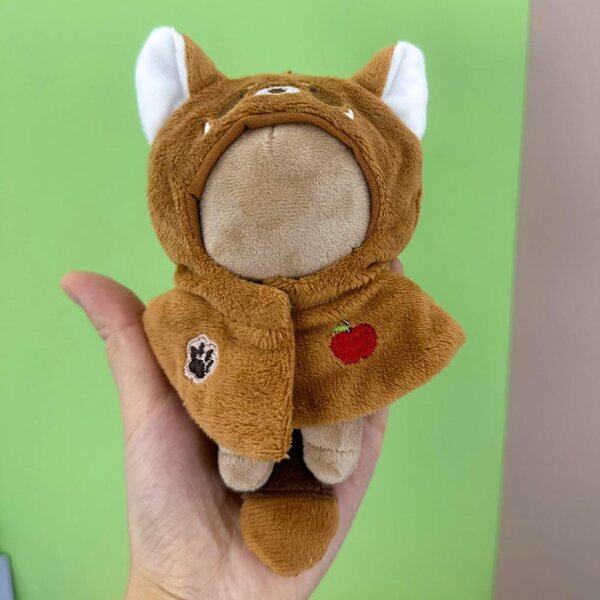 niannyyhouse Peluche 20 cm avec broderie, corps nu et vêtements brillants
