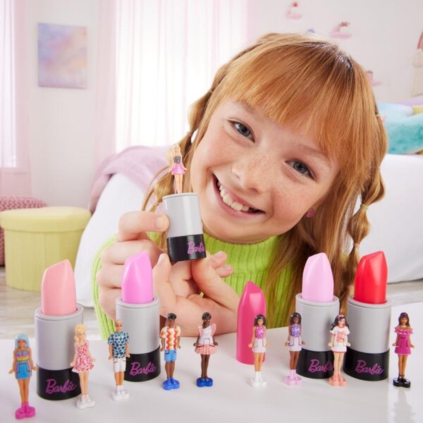 Barbie Fashionistas Minifiguren mit eleganter Kleidung und Accessoires – Freizeitmodell