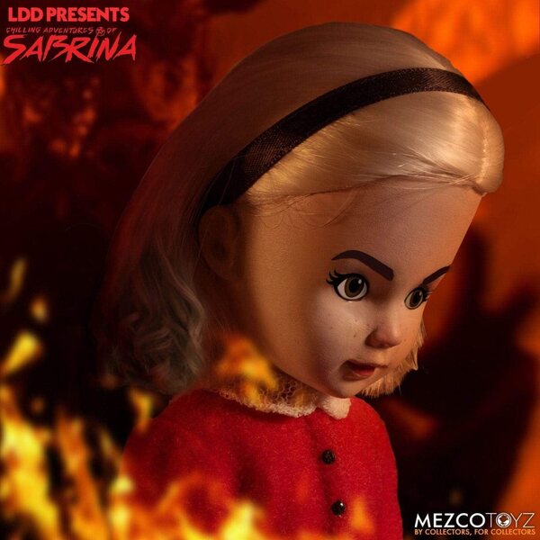 Mezco Living Dead Dolls Sabrina Puppe 10" mit Salem und rotem Kleid