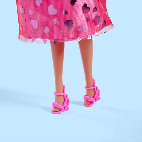Steffi Love Barbie con Abito Rosa a Cuori e Accessori - A Partire da 3 Anni