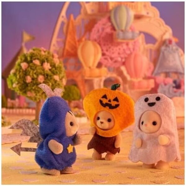 SYLVANIAN FAMILIES Trio von Babys in Halloween-Kostümen – 3 mehrfarbige Minipuppen