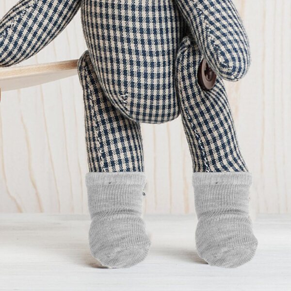 Set mit 6 Paar bunten Socken für 18-Zoll-Puppen aus weichem Toyvian-Stoff