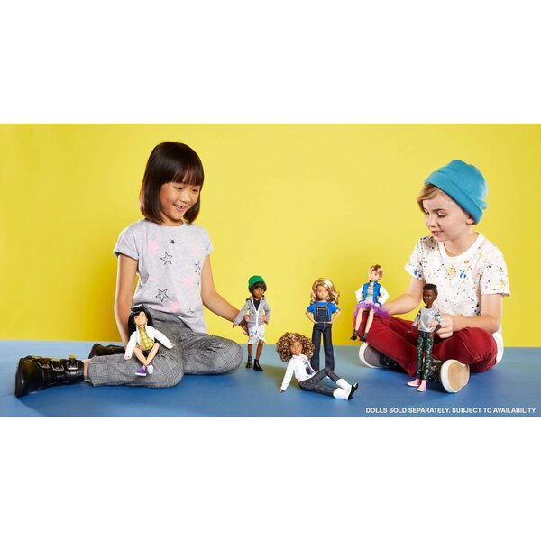 Creatable World Character Kit: anpassbare Puppe mit braunen Haaren für Kinder ab 6 Jahren