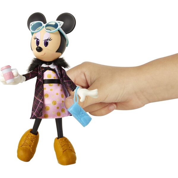 Disney Minnie Mouse Sweet Latte 25,4 cm große Puppe mit schickem Outfit und Zubehör