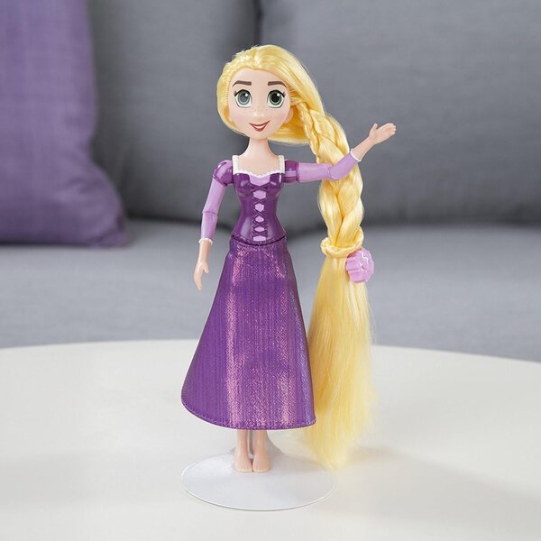 Disney Princess Raiponce 20 cm mit langen Haaren zum Stylen und Frisieren