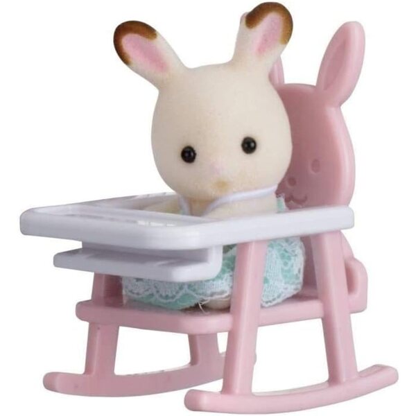 Sylvanian Families Babykoffer Hase mit Hochstuhl Mehrfarbig 3+