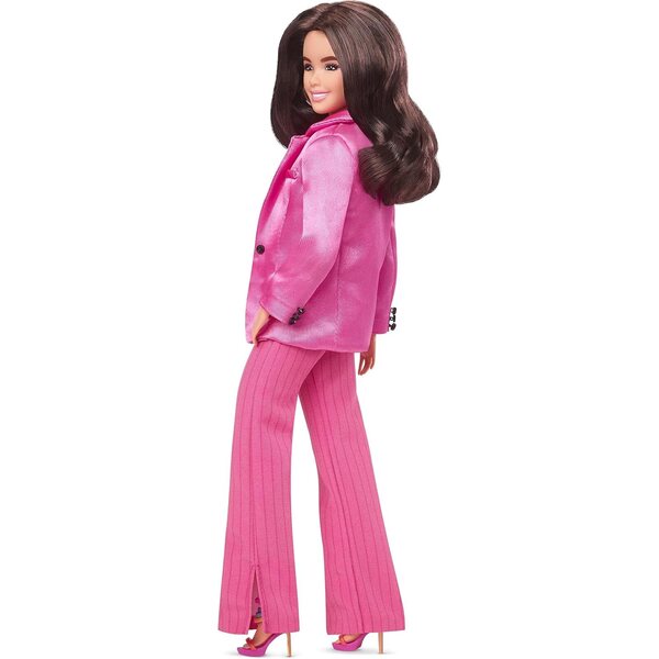 Barbie The Movie Set di 3 abiti iconici con sciarpe e accessori, bambola non inclusa