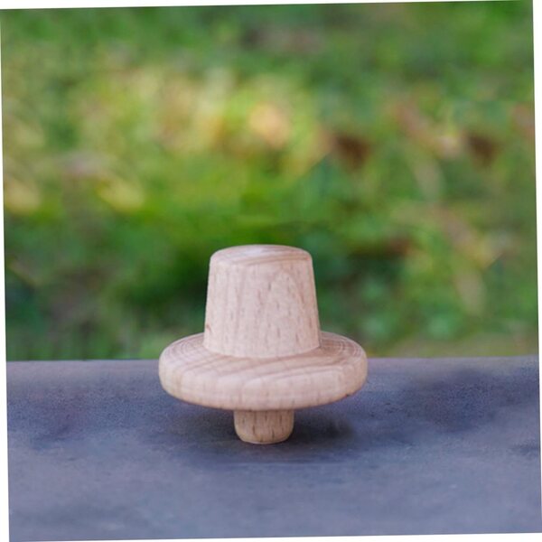 NUOBESTY Set di bambole con mollette in legno verniciabili fai-da-te - 4 bambole e 8 cappelli, decorazione creativa