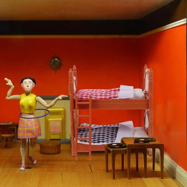Letto Mini Matrimoniale in Miniatura per Casa delle Bambole Realistico e Dettagliato
