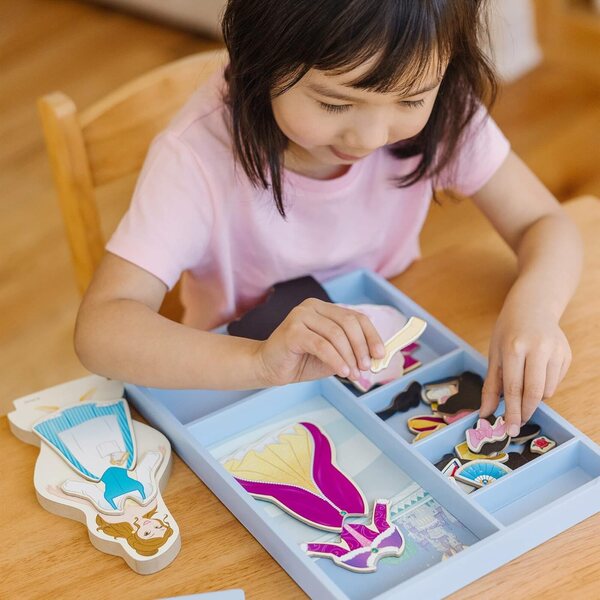 Melissa & Doug Magnetisches Disney-Prinzessinnen-Set aus Holz – Aschenputtel, Belle und Rapunzel