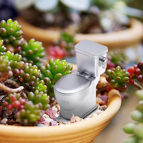 Puppenhaus-Miniaturtoilette mit realistischem und detailliertem Spülgeräusch