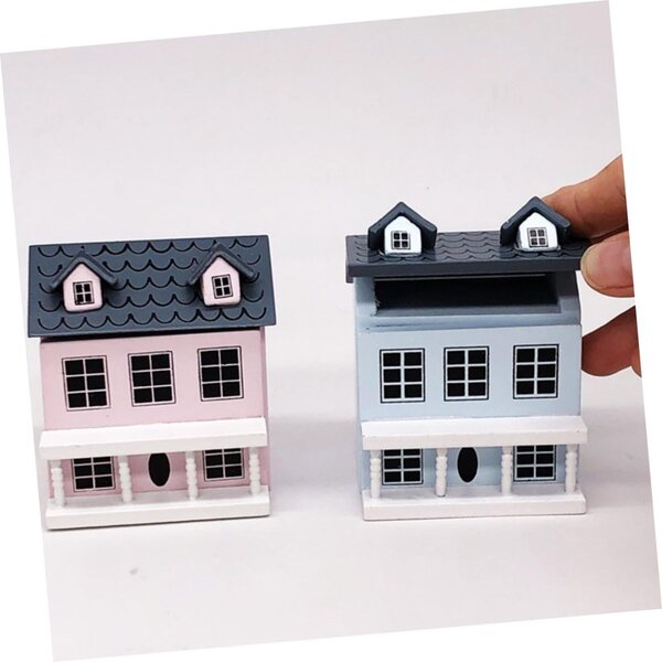 Pastellblaues Mini-Holzhaus mit grauem Dach – Garten- und Innendekoration