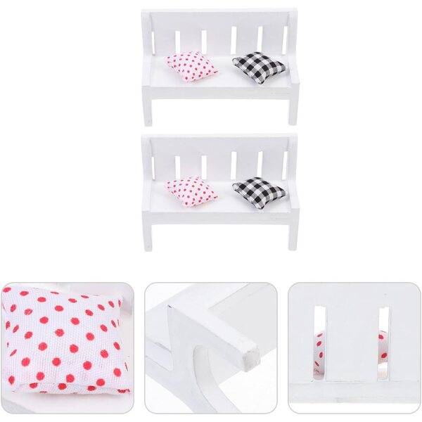 Set 2 Miniature Panche in Legno e Tessuto per Casa delle Bambole, 10,6x7,2x5,1 cm