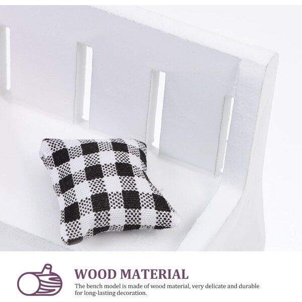 Set 2 Miniature Panche in Legno e Tessuto per Casa delle Bambole, 10,6x7,2x5,1 cm