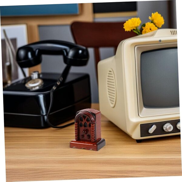 Radio Miniatura Vintage in Legno per Casa di Bambole - Scala 1:12, Decorazione Retrò