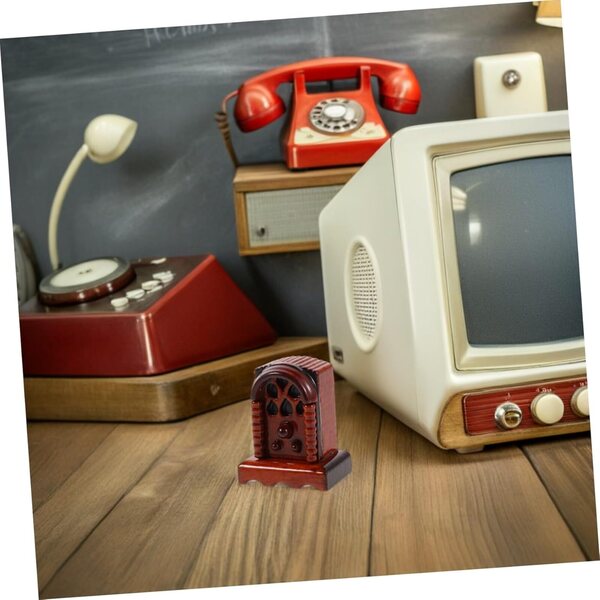 Radio Miniatura Vintage in Legno per Casa di Bambole - Scala 1:12, Decorazione Retrò