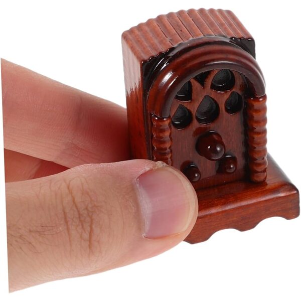 Vintage-Miniaturradio aus Holz für Puppenhaus 1:12, dekoratives Accessoire