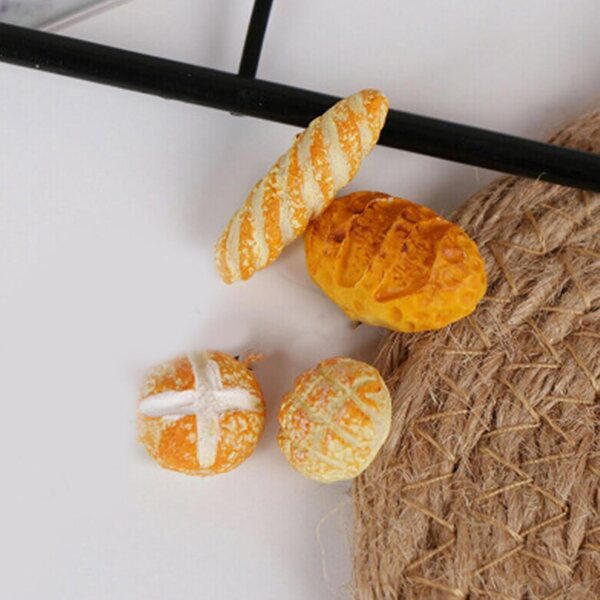 Set 4 Miniature di Pane in Resina per Scenari 1/12 Cucina e Boulangerie Bambole