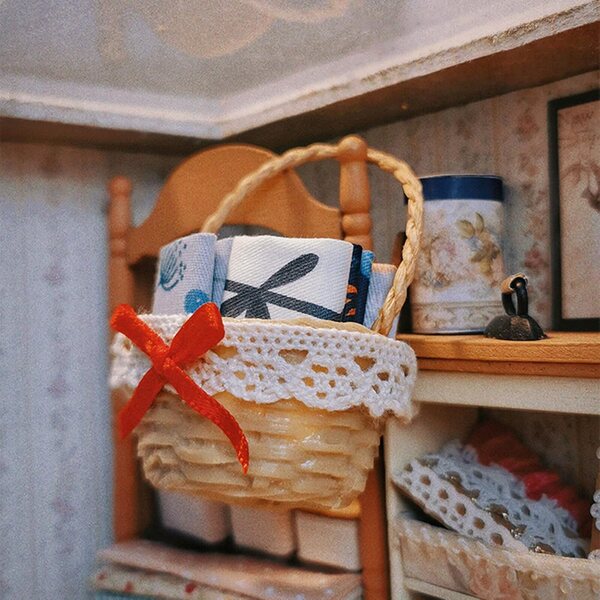 Panier Miniature en Résine per Case delle Bambole - Accessorio Decorativo Realistico