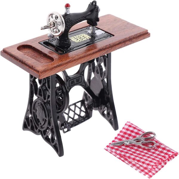 Miniaturbausatz mit Nähmaschine und Schere 1/12 für Puppenhäuser – Gissroys