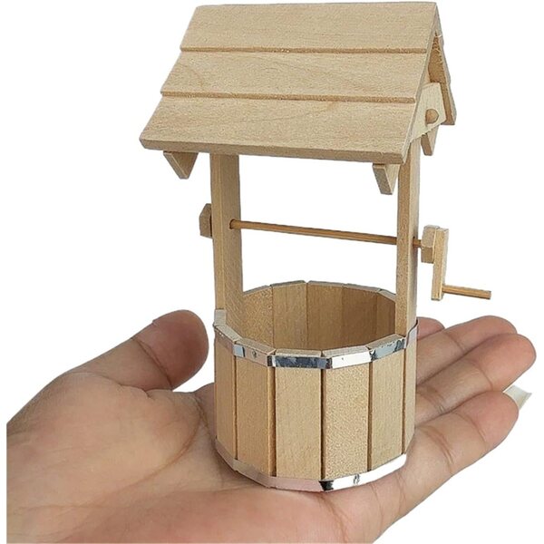 1/12 Miniatur-Holzbrunnen für Puppenhausgärten – interaktive Dekoration