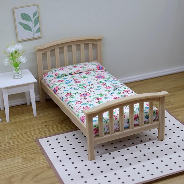 Cottagecore Miniatur-Einzelbett aus Holz mit Blumenmuster für 1/12 Puppenhaus