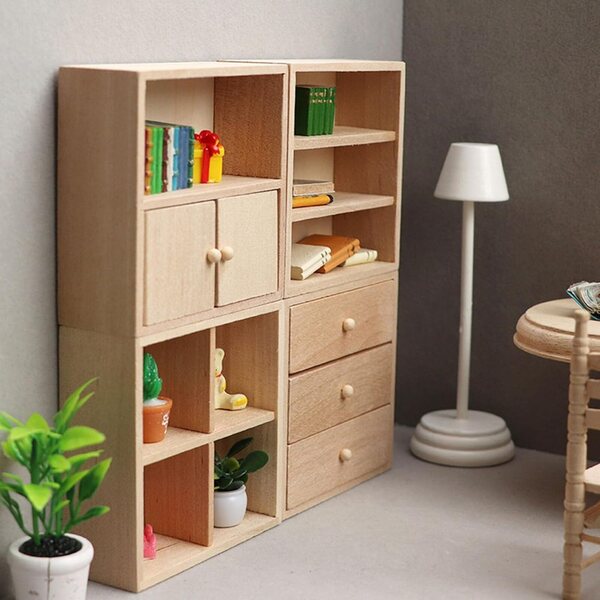 1:12 Realistischer Holzständer für Puppenhäuser – dekorative Miniatur