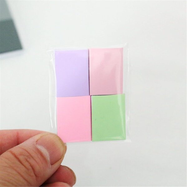 Set mit 4 1/12 Miniaturbüchern für Puppenhäuser – kreative dekorative Accessoires