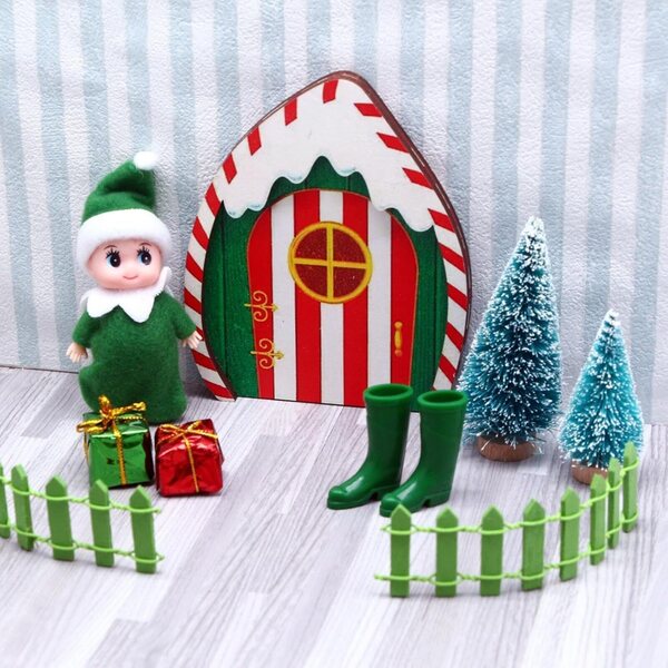 Kit Casa Miniatura di Natale fatto a mano con decorazioni festive e feltro resistente