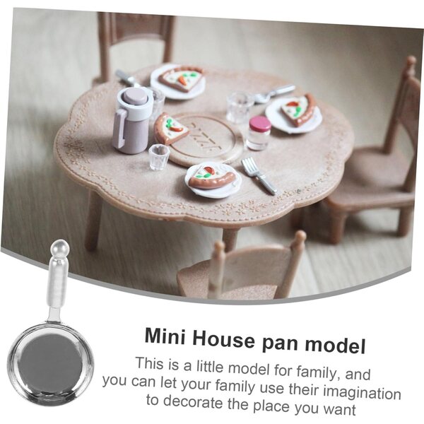 Mini padella decorativa in lega per casa delle bambole - Modello realistico 5x2,5 cm