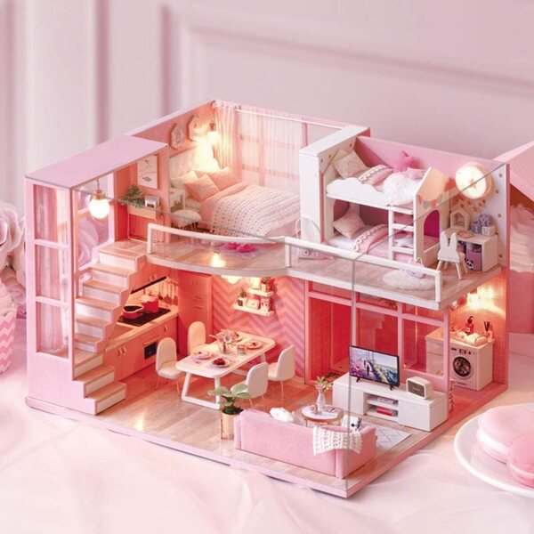 DIY Puppenhaus-Bausatz aus rosa Holz, dekorative und sichere Miniatur
