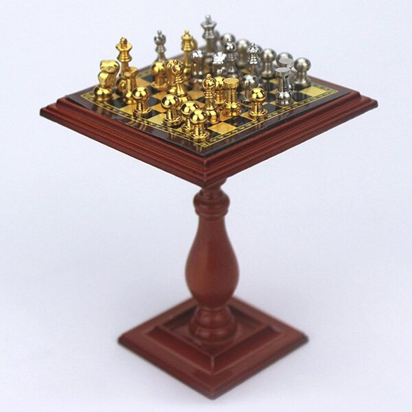 Gioco di Scacchi Miniatura in Legno per Casa delle Bambole, Dettagli Realistici e Adesivi