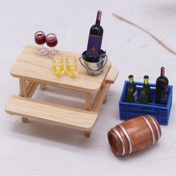 Set Miniature Cantina Vino Vintage con Accessori in Legno e Metallo per Casa delle Bambole