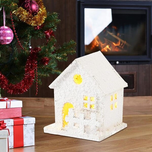 Mini-Holzhaus mit LED-Weihnachtslichtdekoration für eine festliche Atmosphäre