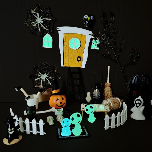 Halloween-Hausminiaturen mit 35 Dekorationen für gruselige und realistische Dekorationen
