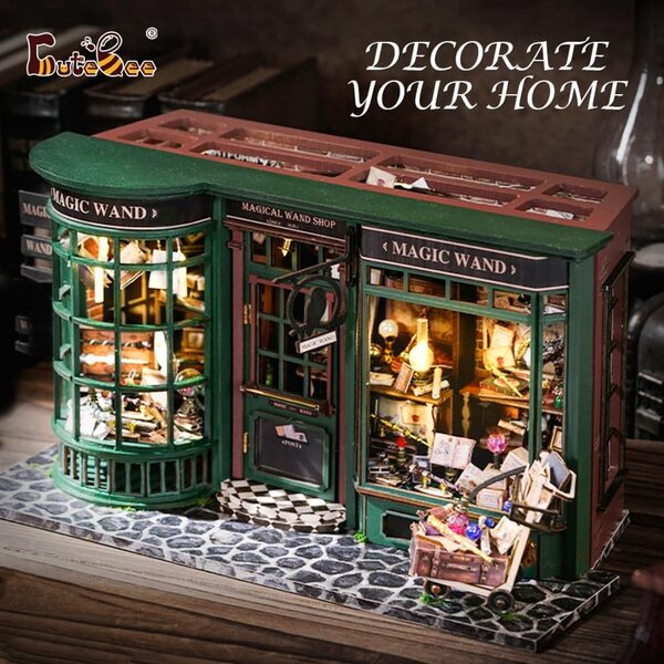 CUTEBEE Kit casa delle bambole in legno fai-da-te, casa magica miniatura creativa