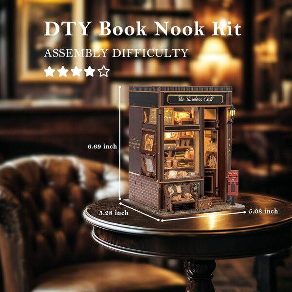 Das Timeless Cafe Book Nook Miniatur-Set mit LED-Lichtern und Vintage-3D-Puzzle
