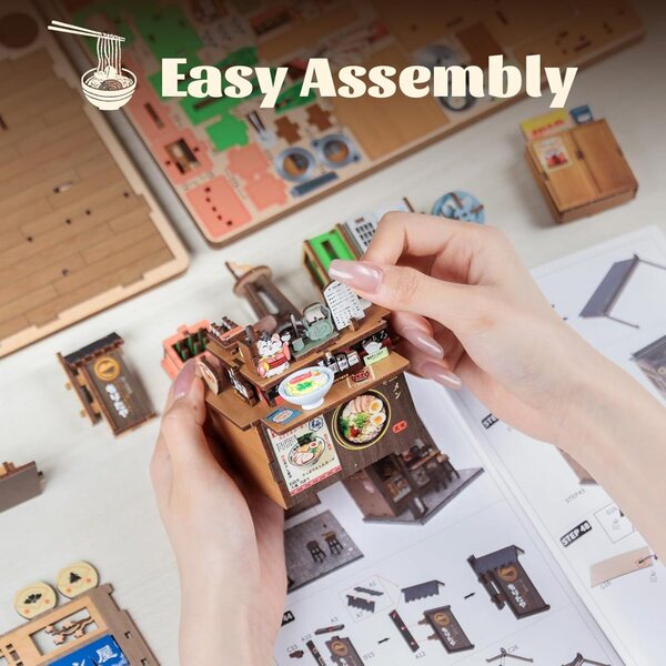 Fsolis Kit Casa Miniatura Giapponese da Costruire - Decorazione Libreria Creativa