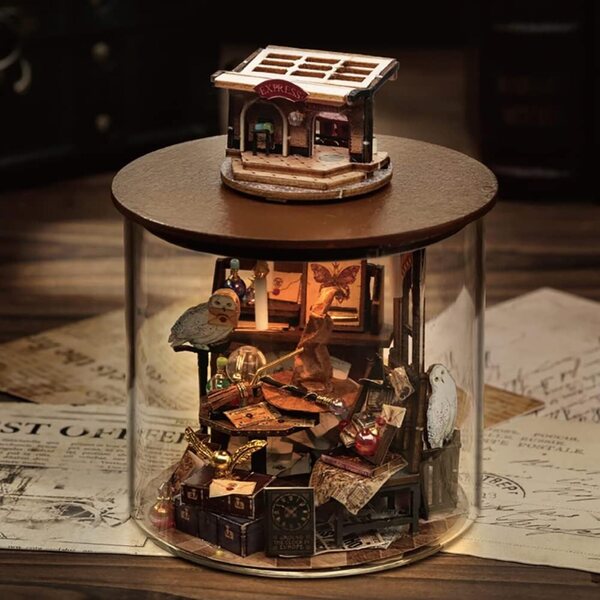 Casa delle bambole in miniatura 3D fai da te con LED e copertura antipolvere