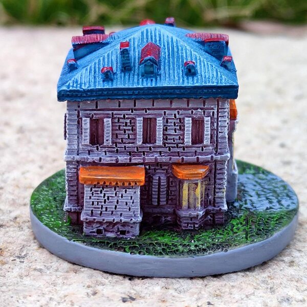 Mini Casa in Resina 5,5x5,5x4 cm Decorazione Mini Villa Giardino Moderna
