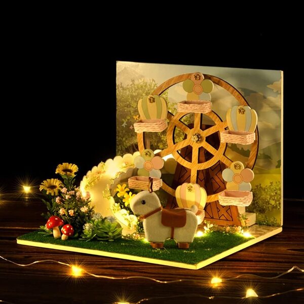 Kit Casa Miniatura in Legno da Montare con Mobili e Copertura Anti Polvere