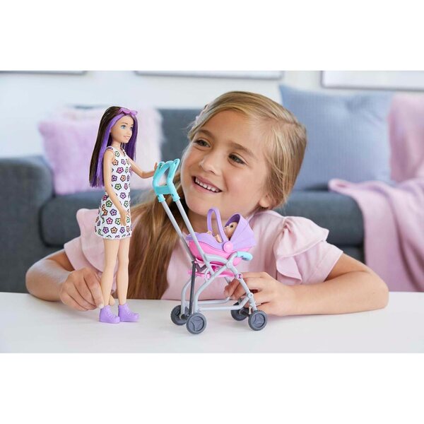 Barbie Skipper Babysitter mit Puppen, Poussette und Zubehör für Kinder ab 3 Jahren