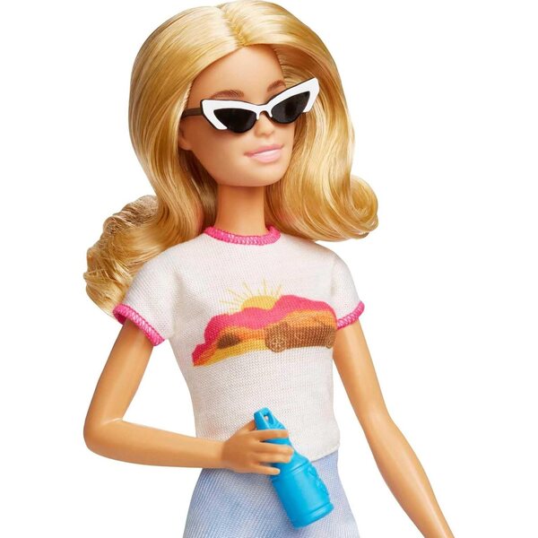 Barbie Voyage Malibu Box-Set mit Chiot und mehr als 10 Zubehörteilen, Set für Kinder ab 3 Jahren