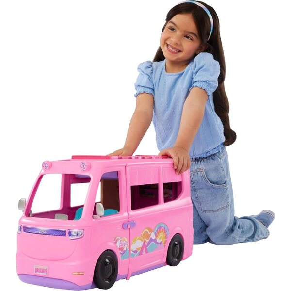 Barbie Dream Campingwagen mit Zelt, farbwechselndem Grill und über 60 Zubehörteilen