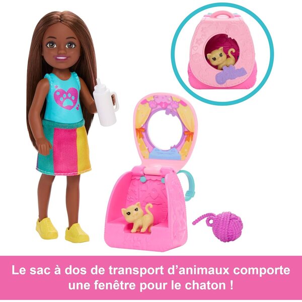 Barbie Chelsea Spielrucksack mit brauner Chelsea-Puppe, Accessoires und Accessoires