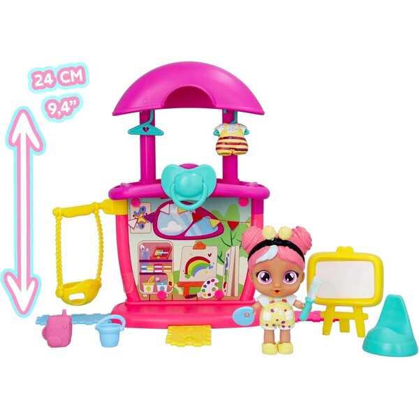 Cry Babies Playtime Maddy's Salle de Jeux mit mehr als 14 Zubehörteilen und exklusiver Figur für Kinder von 4–6 Jahren